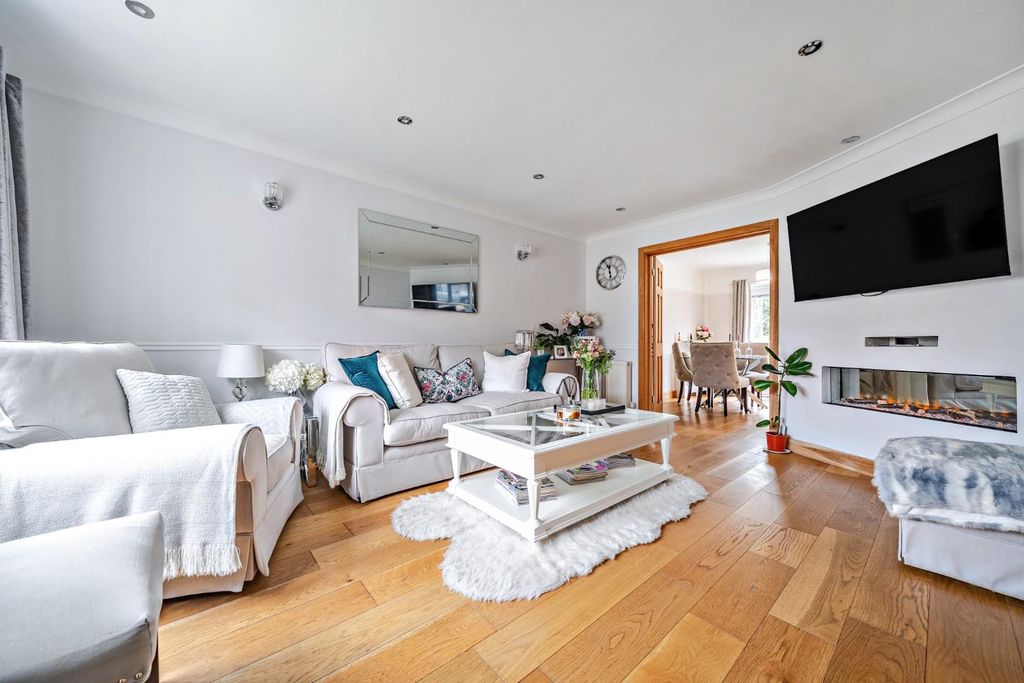 Property photo 2 of 21 1436814-21-69Cbb5Af31F8A.Jpg