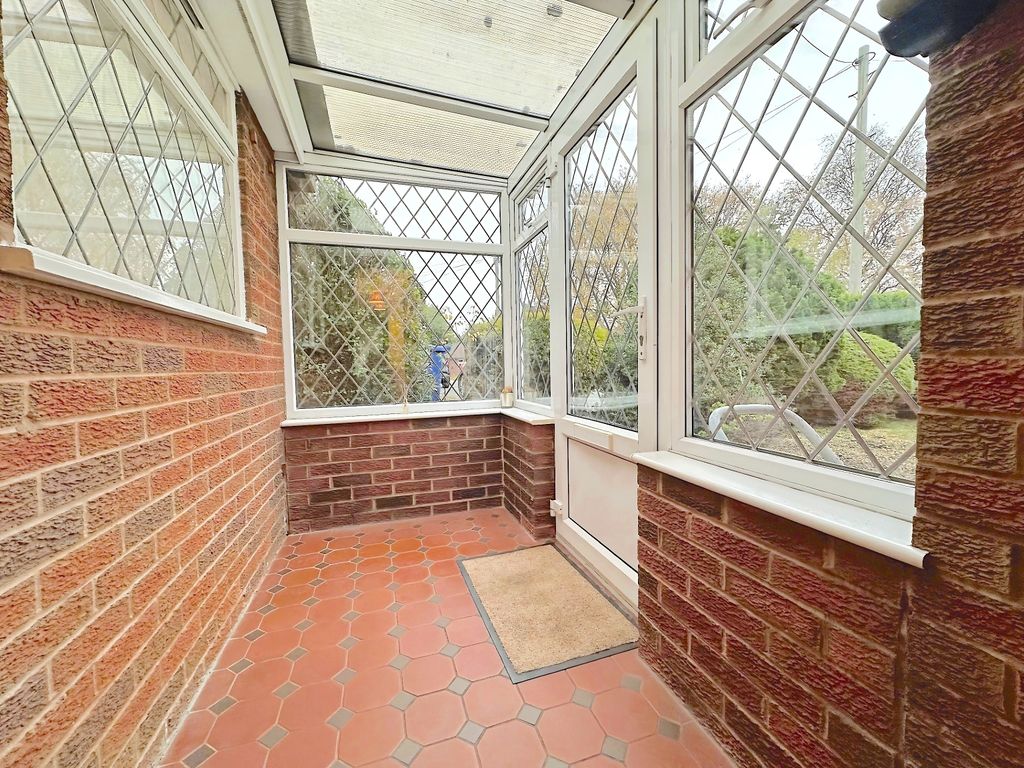 Property photo 2 of 26