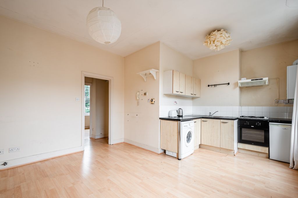 Property photo 2 of 7 Graham Rd 66 F2 - 3