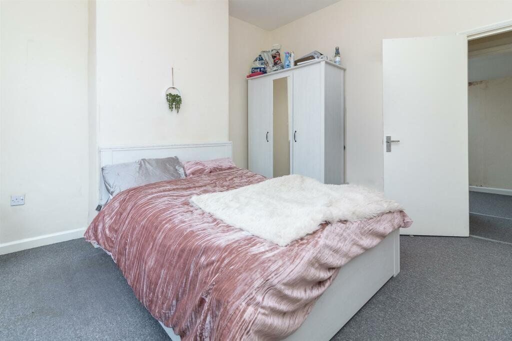 Property photo 1 of 9 Picture No. 04