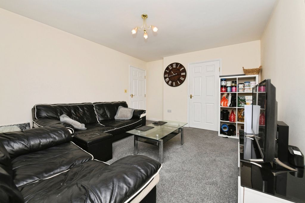 Property photo 3 of 11 Pbox-Img.Jpg