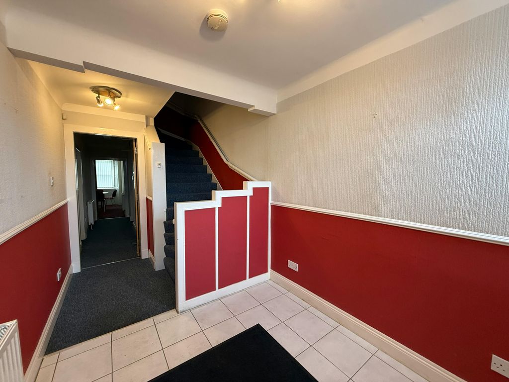 Property photo 3 of 12 20260323_121809708_Ios.Jpg