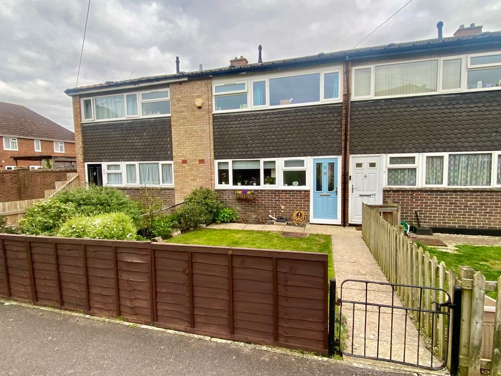 Property photo 1 of 16 Front