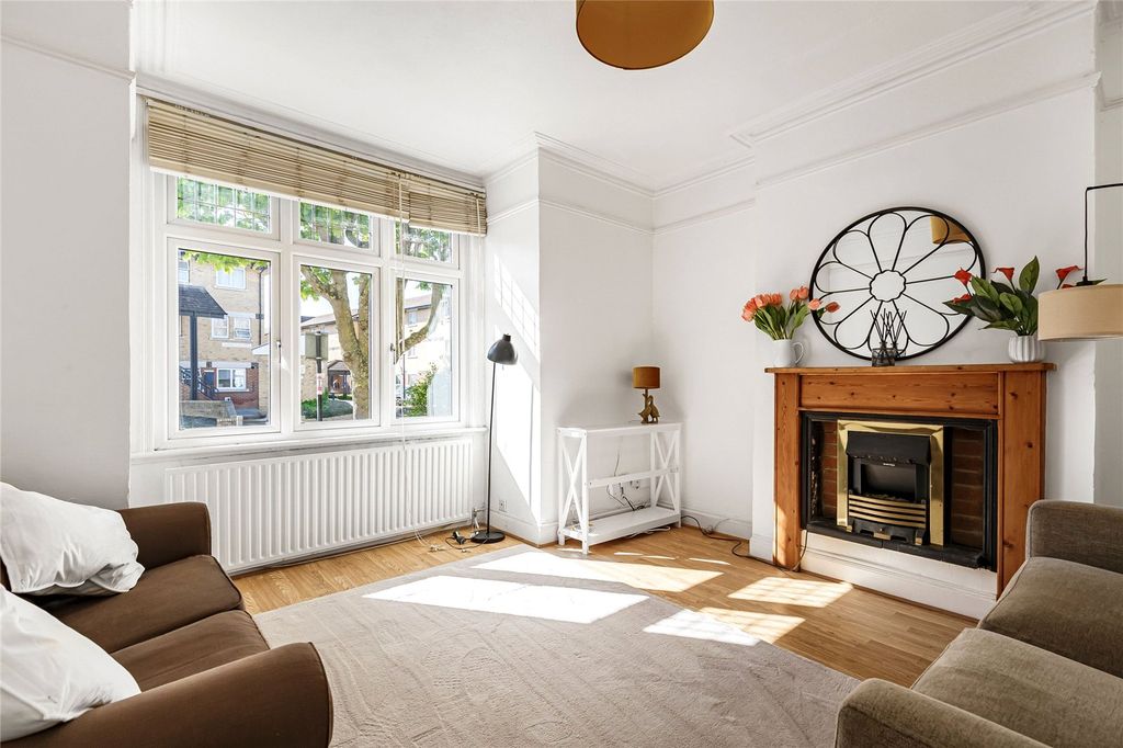 Property photo 1 of 13 Picture No. 12