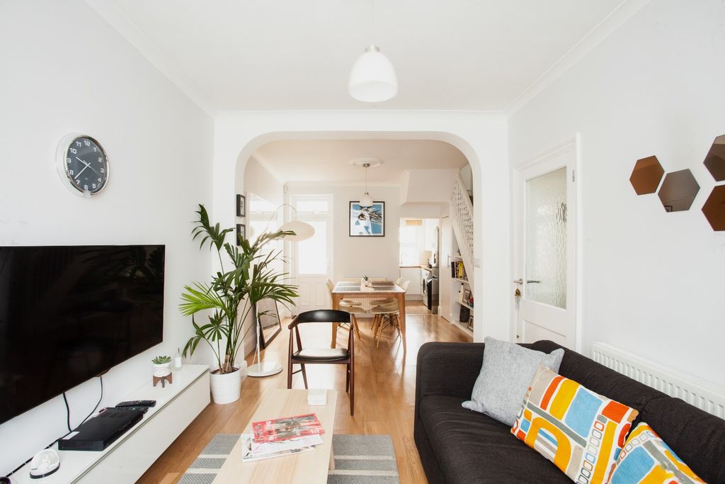 Property photo 3 of 11 126502