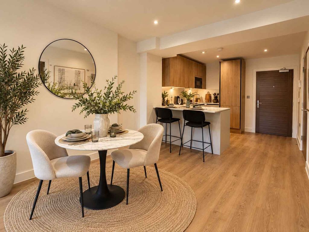 Property photo 2 of 9 Open Plan Dining Area/Kitchen