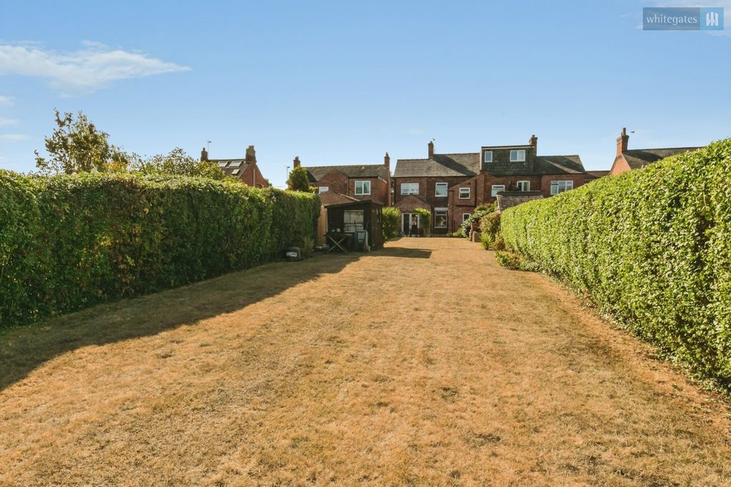 Property photo 3 of 32 Pbox-Img.Jpg