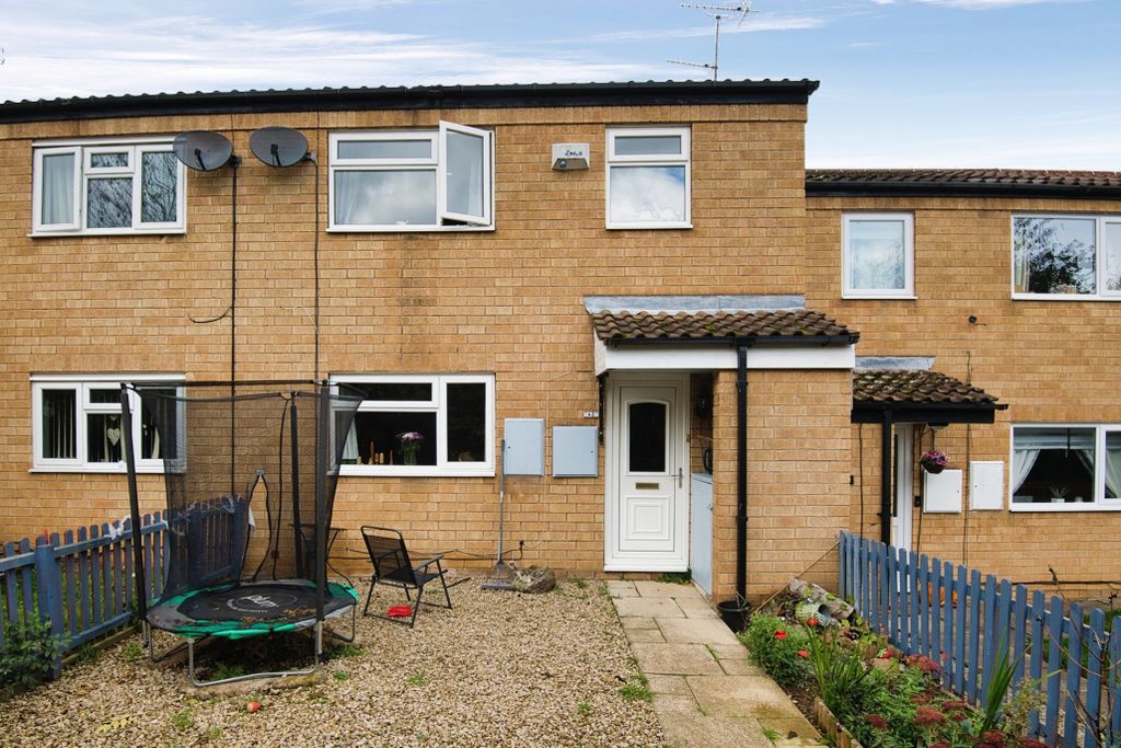 Property photo 1 of 14 Photography