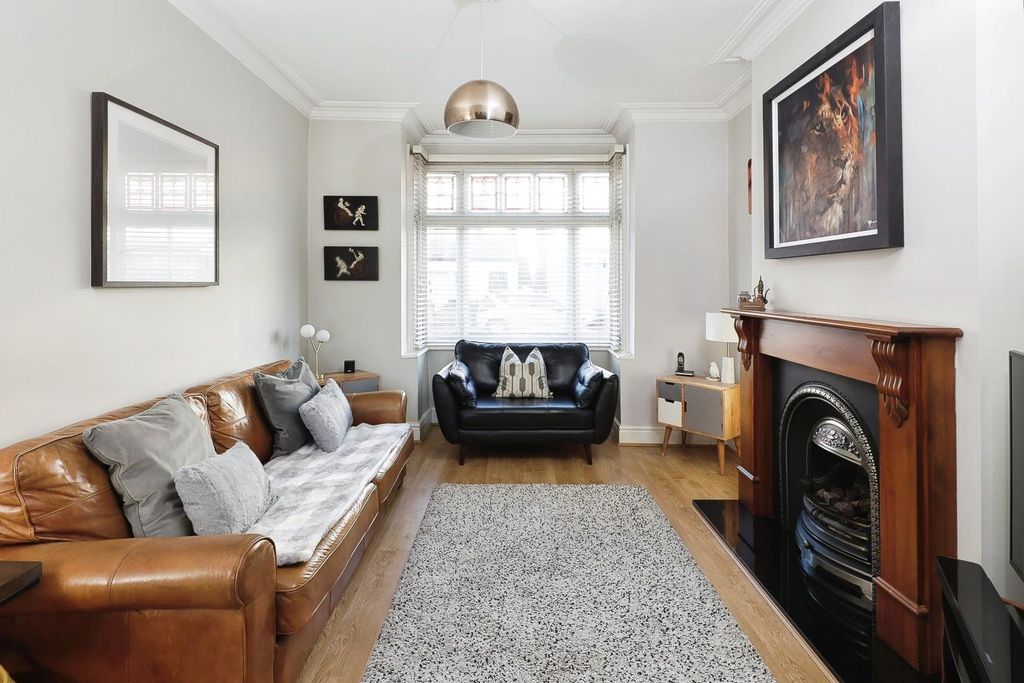 Property photo 2 of 22 289-9.Jpg