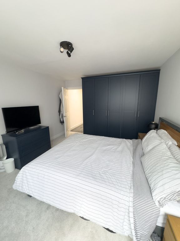 Property photo 3 of 13 Picture No. 10