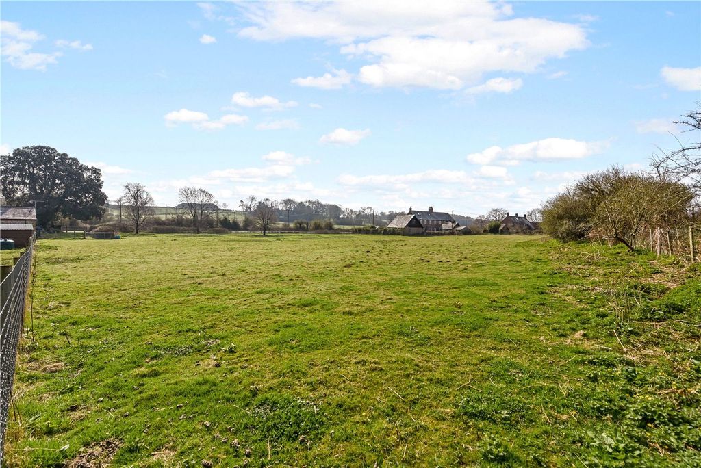 Property photo 3 of 23 Picture No. 20