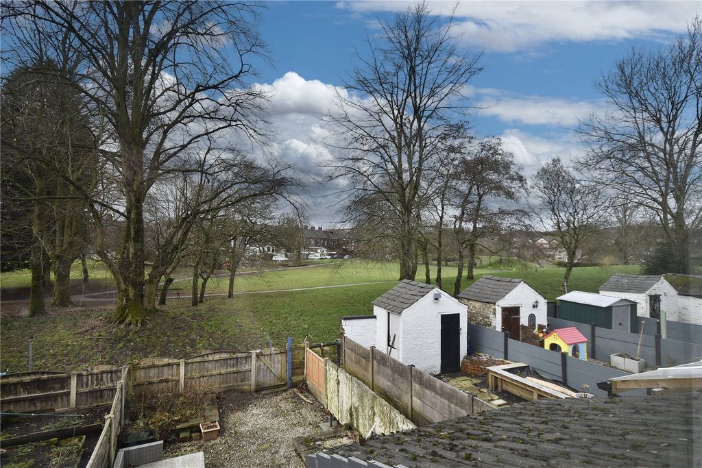 Property photo 2 of 16 Picture No. 02