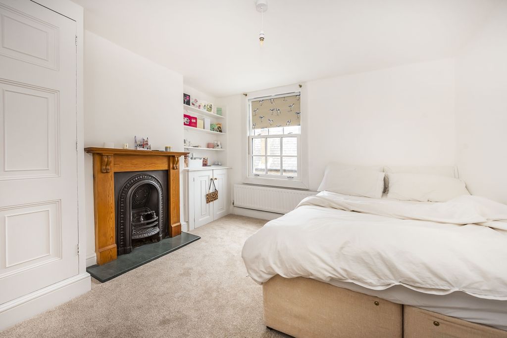 Property photo 3 of 9 Lancaster-Cottage...