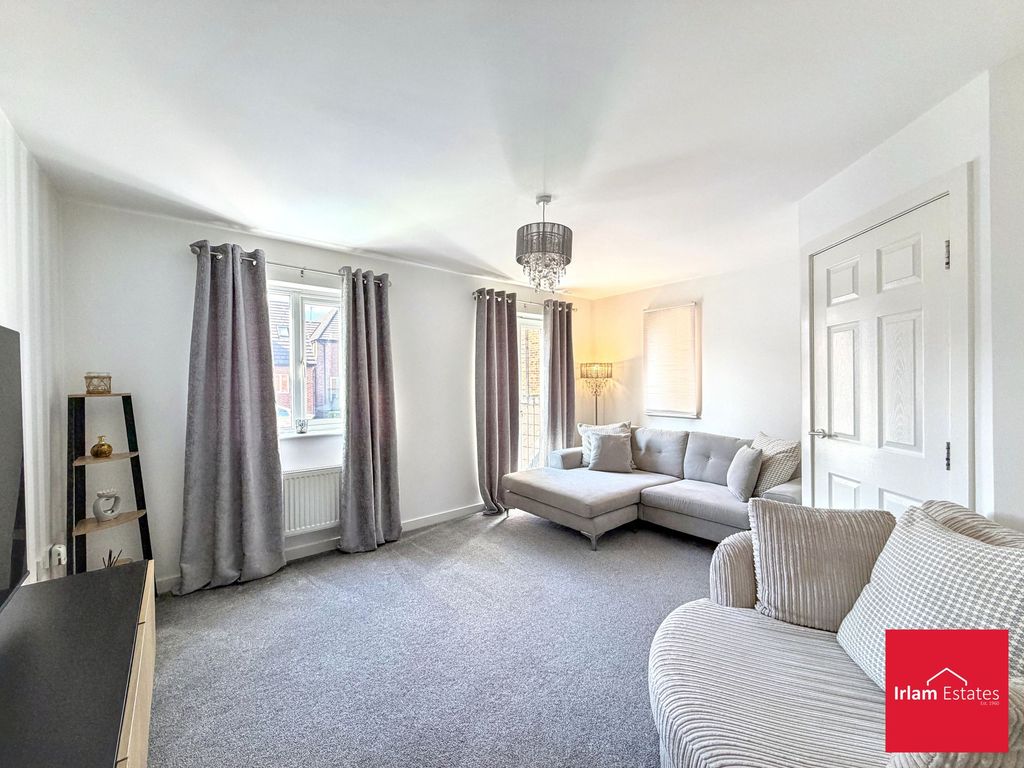 Property photo 2 of 25