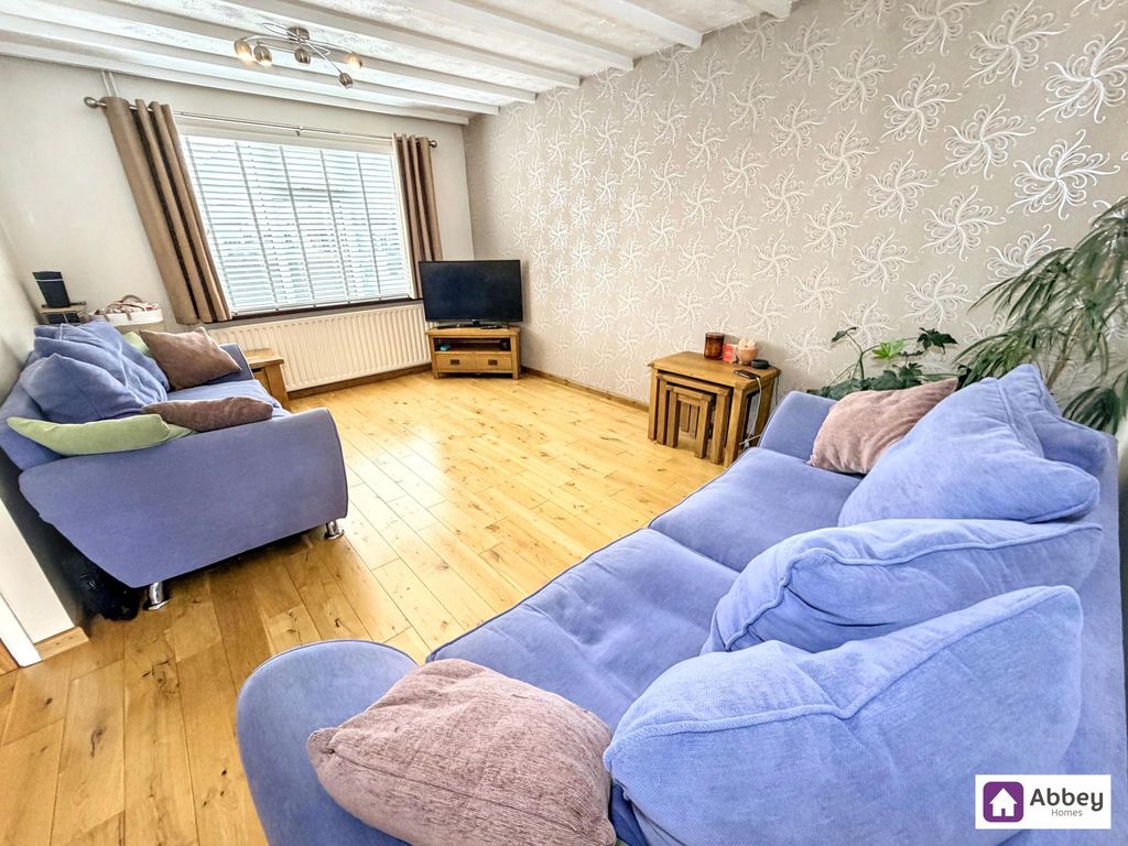 Property photo 2 of 17 Lounge/Diner