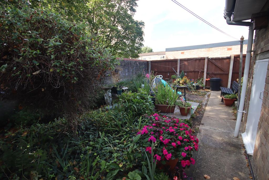 Property photo 2 of 11 Img_5639.Jpg