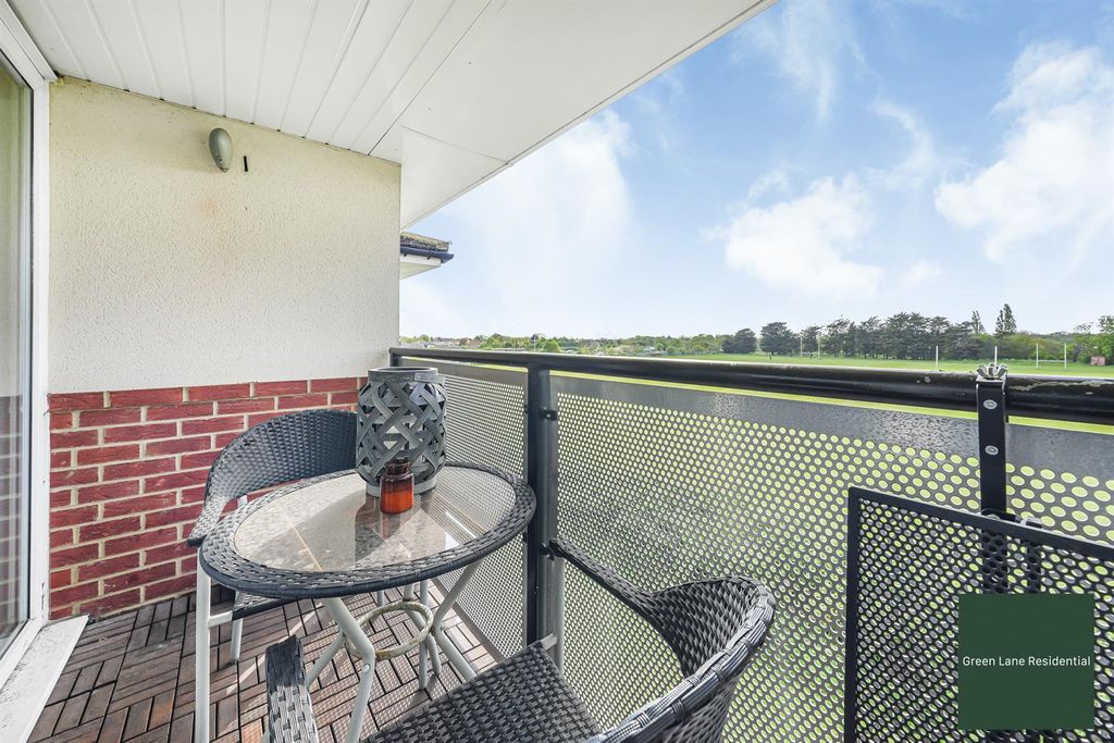 Property photo 3 of 16 Dsc00165.Jpg