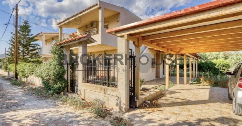 Property photo 2 of 33