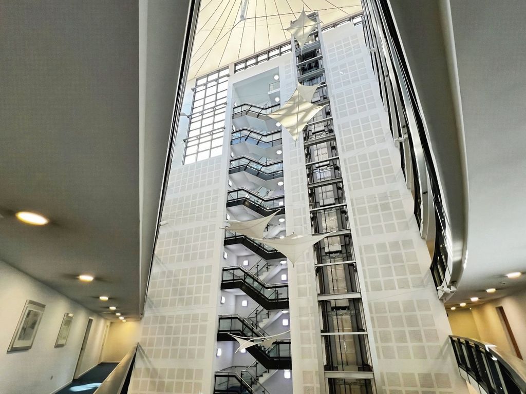 Property photo 2 of 2 Picture No. 08