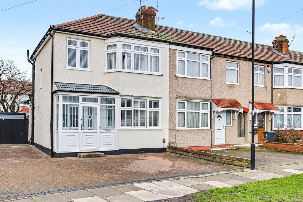 Property photo 1 of 32 Picture No. 23