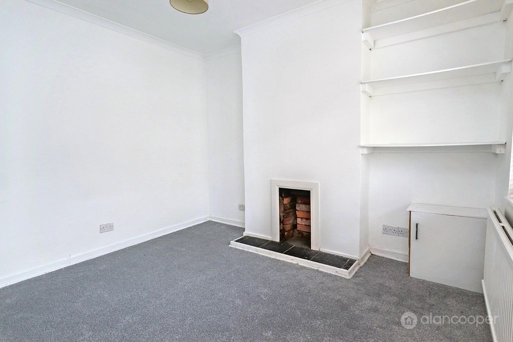 Property photo 3 of 13 5005345