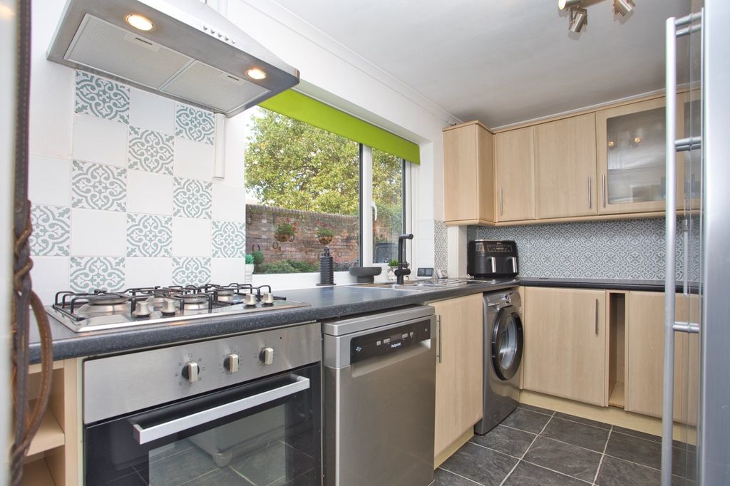 Property photo 3 of 13 Picture 3