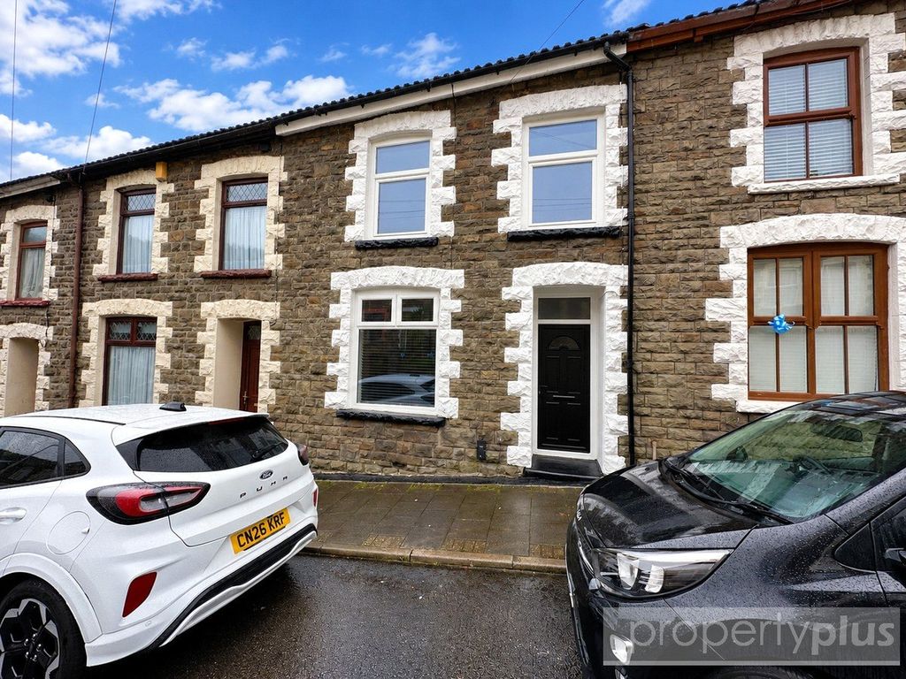 Property photo 1 of 9 Picture No. 08
