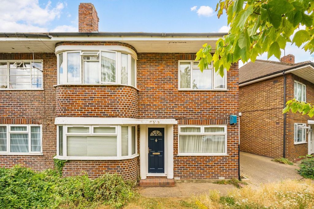 Property photo 1 of 6