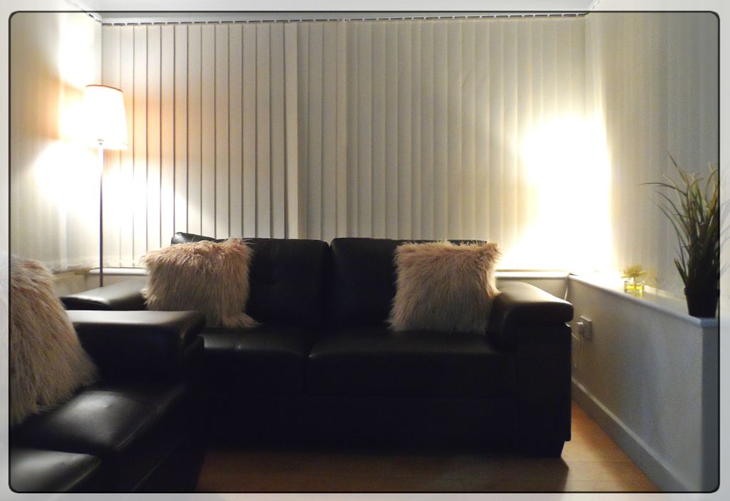 Property photo 1 of 4