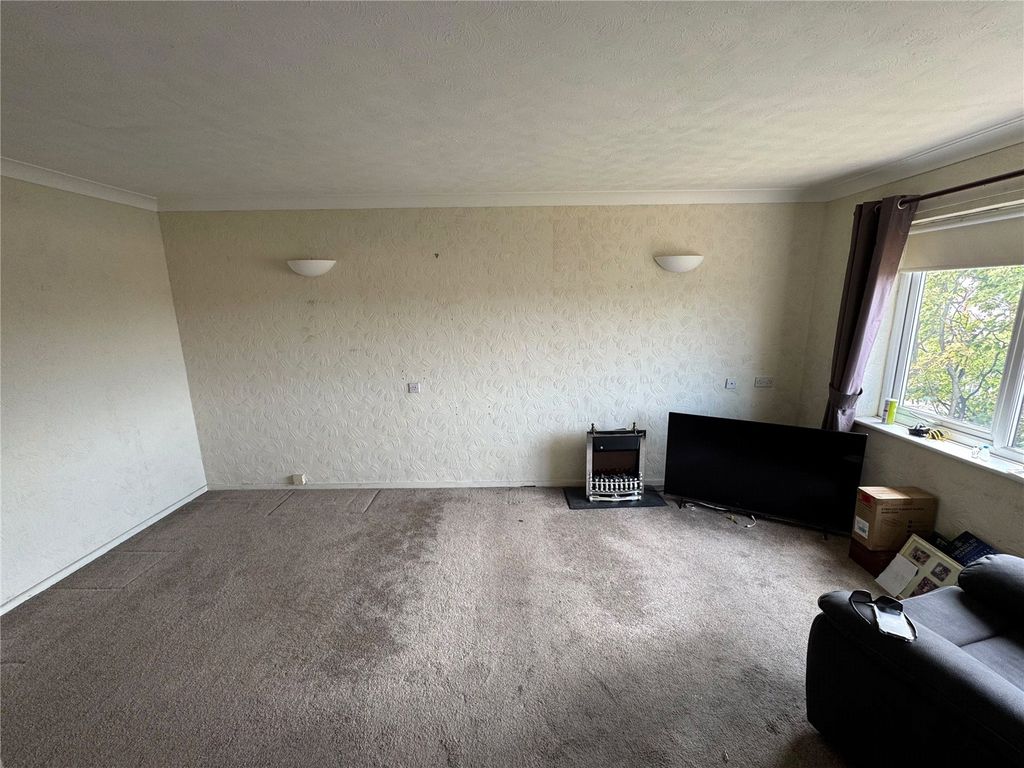 Property photo 3 of 13 Picture No. 14