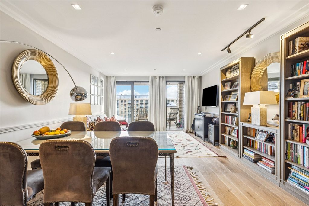 Property photo 3 of 13 Reception Room