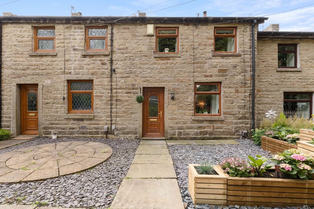 Property photo 1 of 31