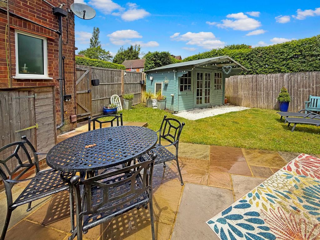 Property photo 2 of 11