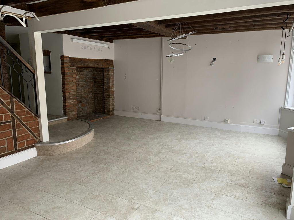Property photo 2 of 7 Img_1021.Jpg