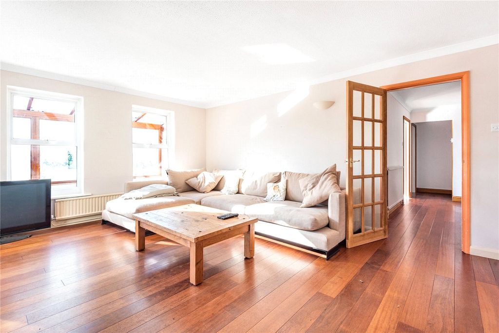 Property photo 2 of 12 Picture No. 12