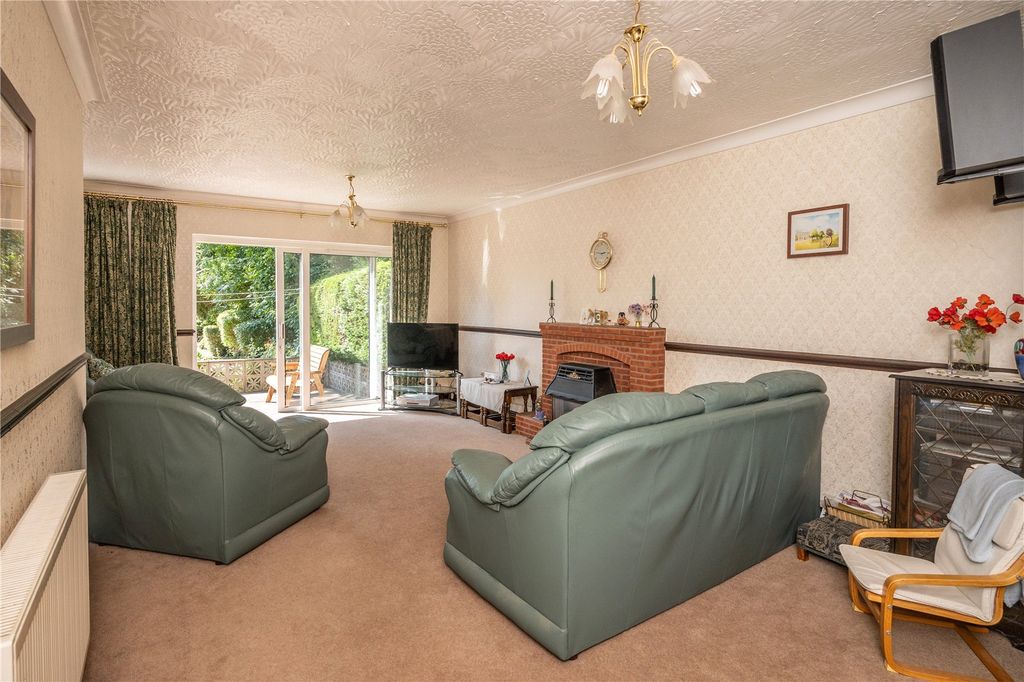Property photo 3 of 26 Picture No. 14