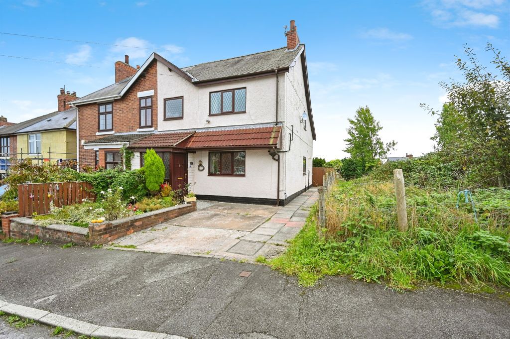 Property photo 1 of 28