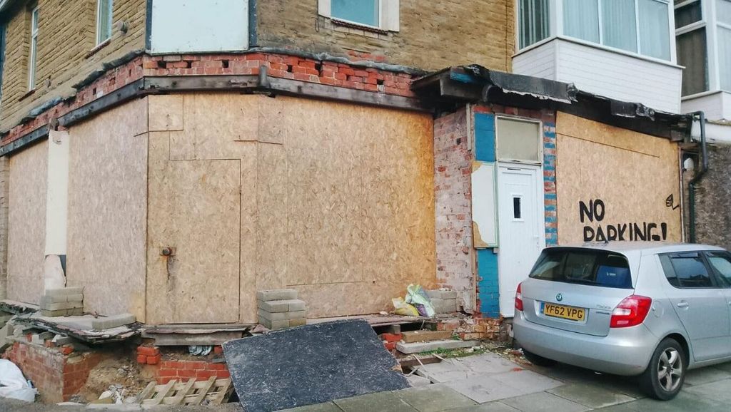 Property photo 2 of 3