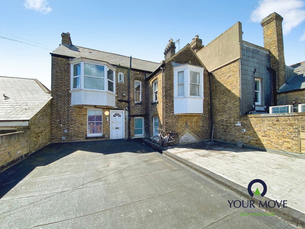 Property photo 1 of 8 Pbox-Img.Jpg