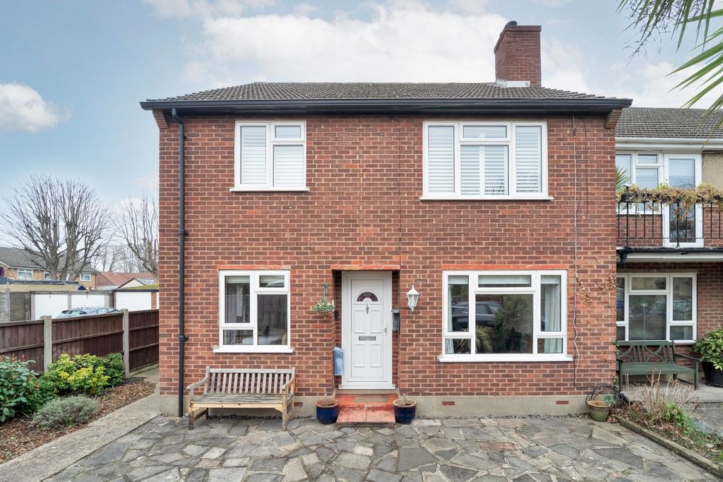 Property photo 1 of 14 1537660