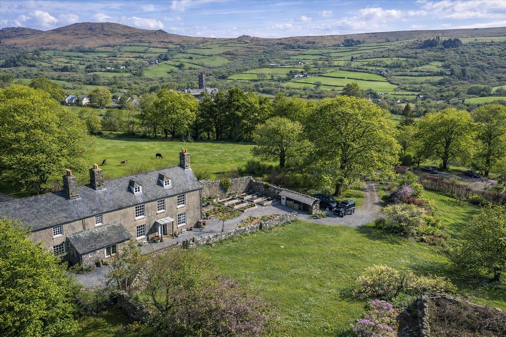 Property photo 1 of 45 Image