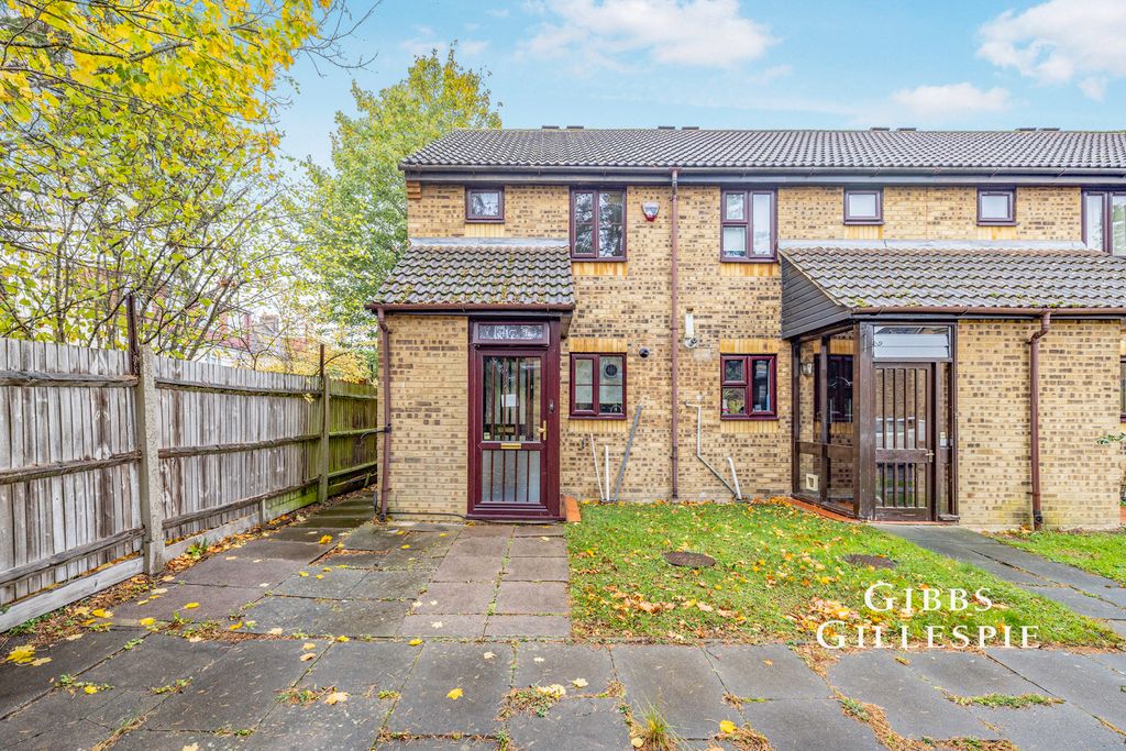 Property photo 1 of 10 Photo