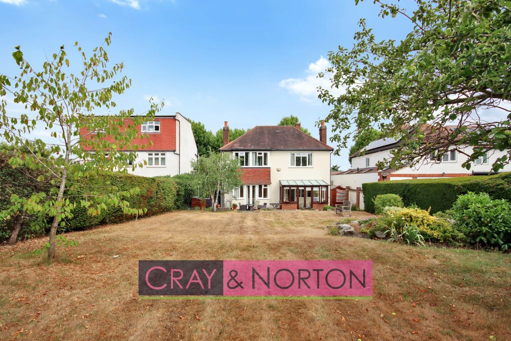 Property photo 2 of 15 Photo 4