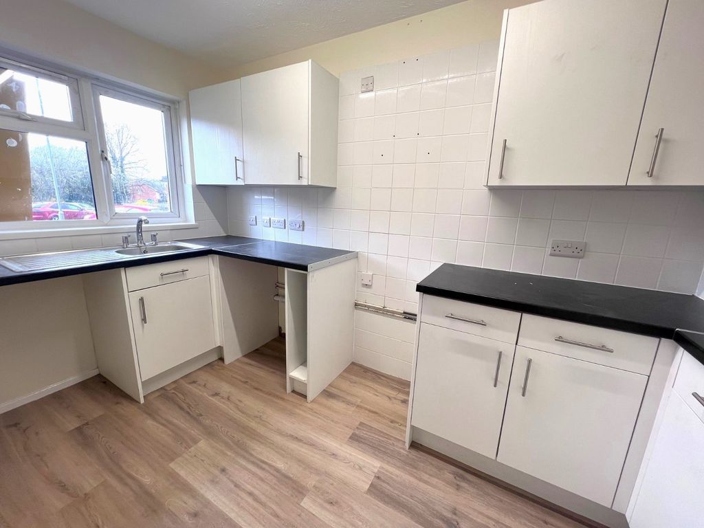 Property photo 2 of 8 Picture No. 01