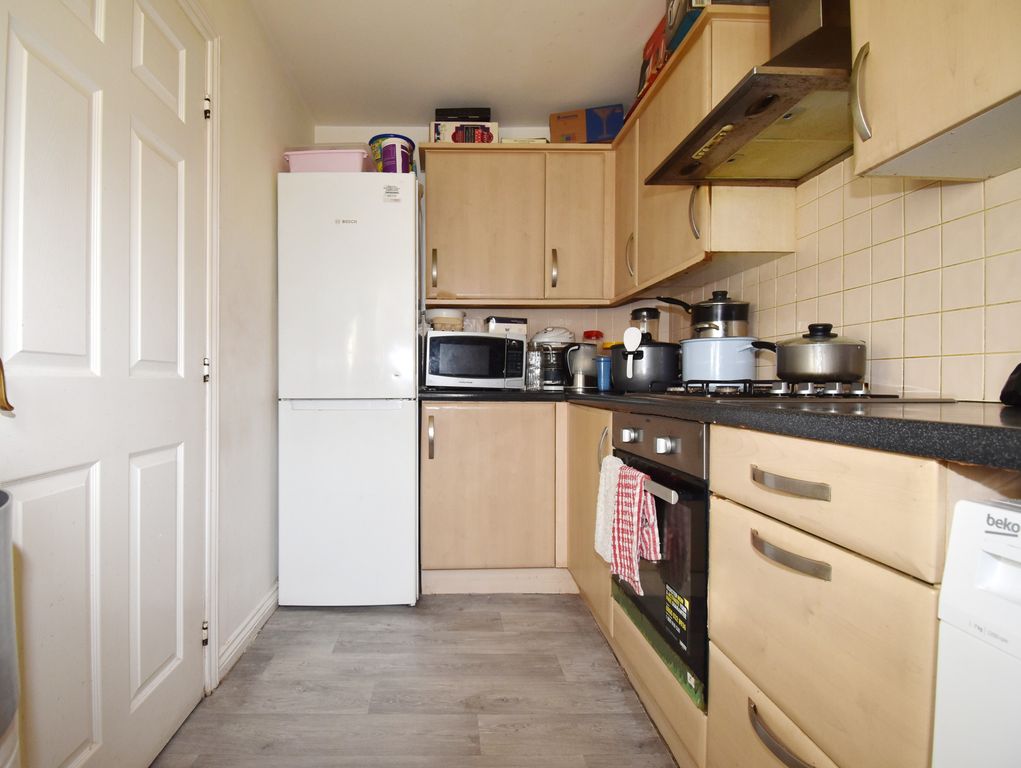 Property photo 3 of 11