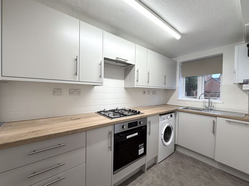 Property photo 2 of 8 Photo 6