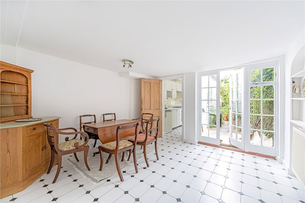 Property photo 2 of 15 Dining Room