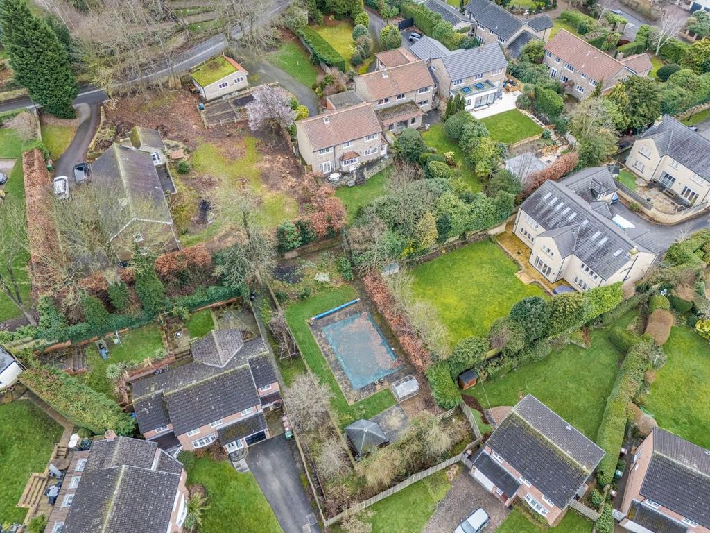 Property photo 2 of 30