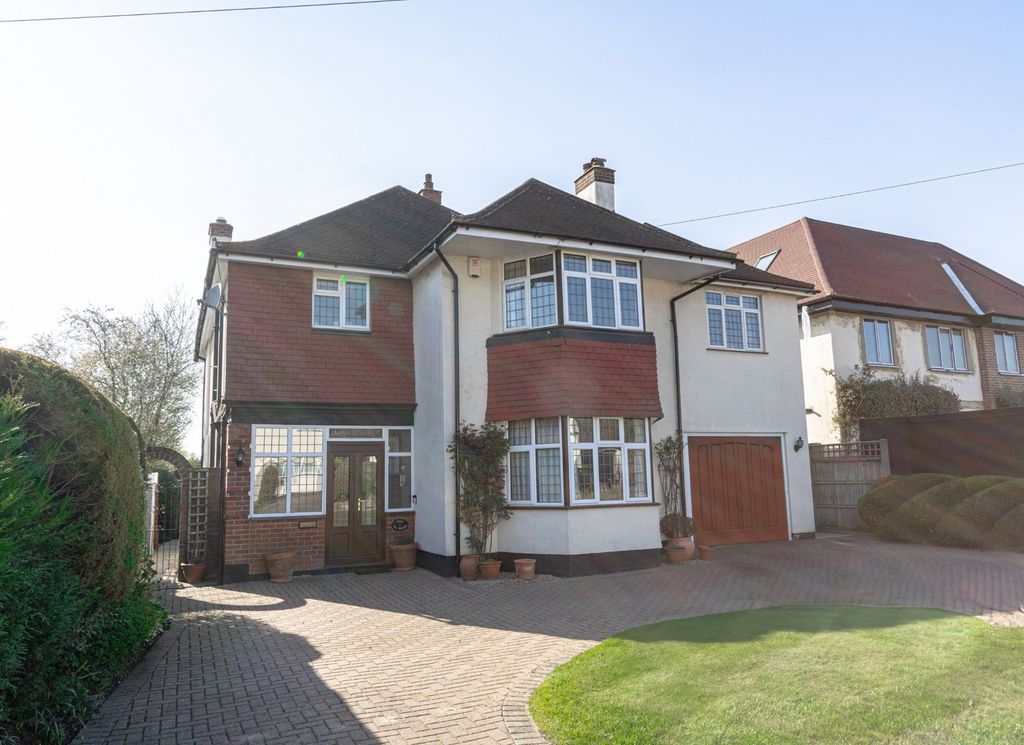 Property photo 1 of 23