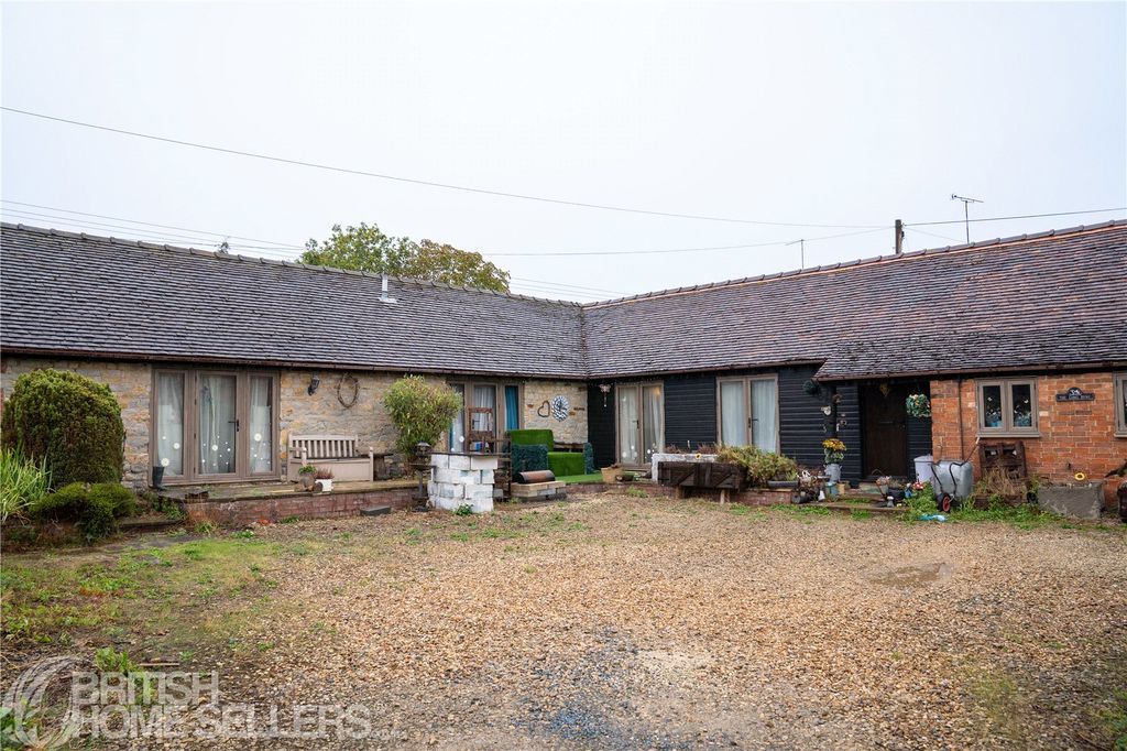 Property photo 1 of 24 Picture No. 13